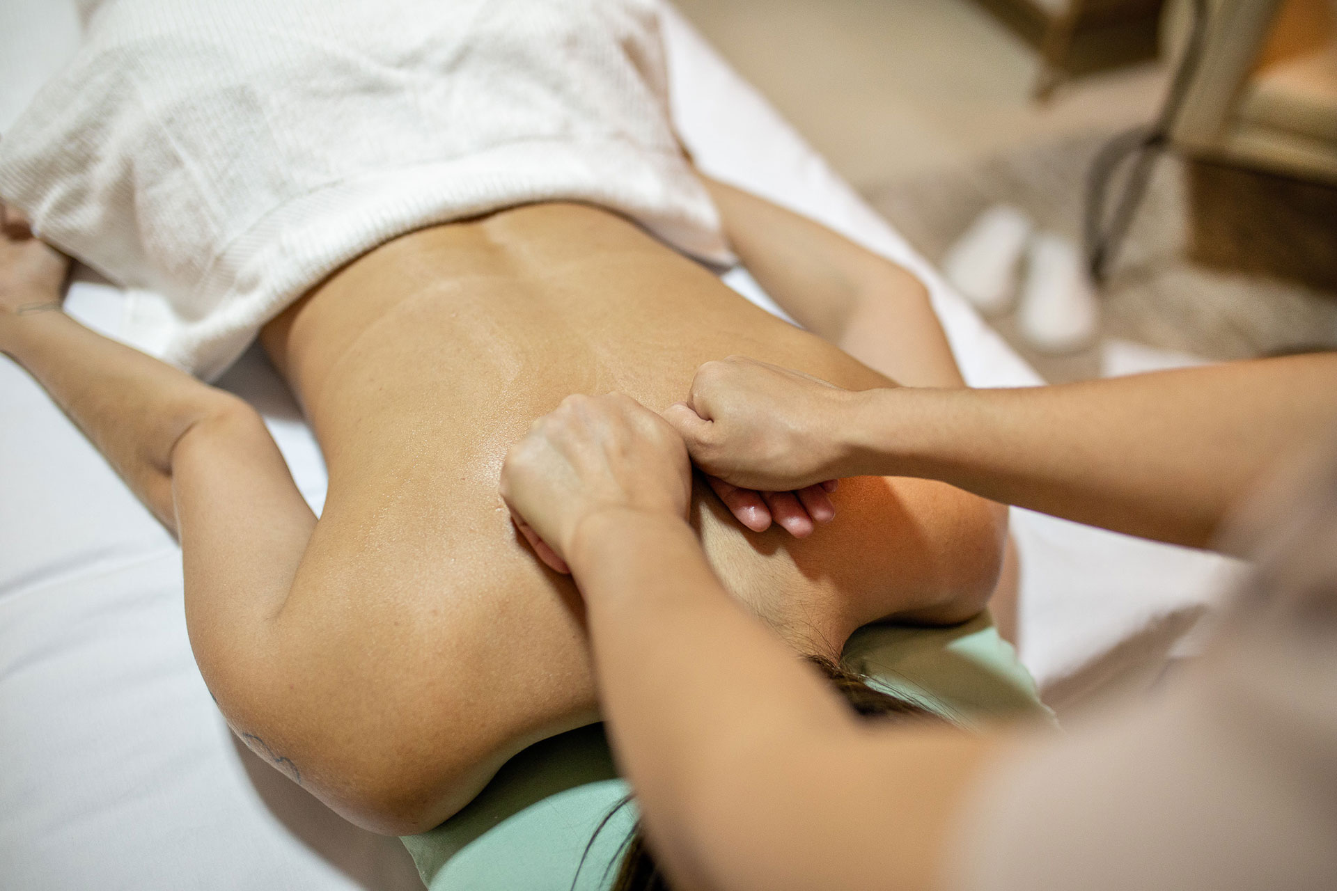 MASSAGEM COMBINADA
